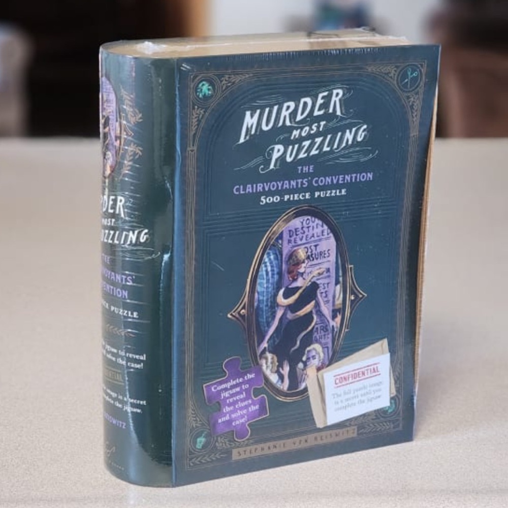 *NEW IN BOX* MURDER MOST PUZZLING the Clairvoyant’s Convention Mystery 500 Piece - Picture 3 of 4